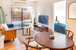 Sunny Terrace in the Heart Of Bondi Beach, Sydney